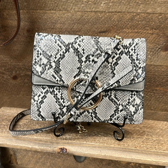 Urban expression black, gray and white snakeskin bag - Picture 3 of 9